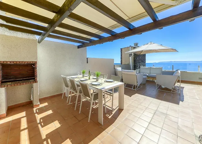 In With Beachfront Views