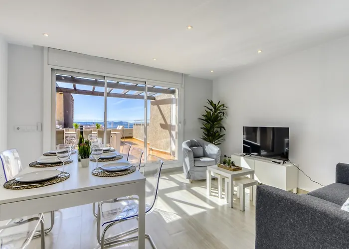 In With Beachfront Views *
