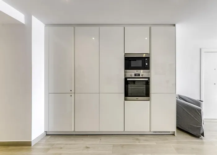 In With Beachfront Views Apartment Roses
